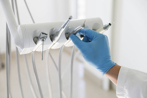 Professional Emergency Dentist technician working in Dyer, TN
